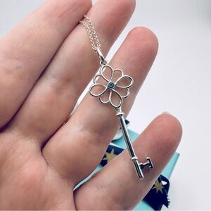 Tiffany & Co Sapphire Knot Key Charm Necklace in Sterling Silver with PACKAGING